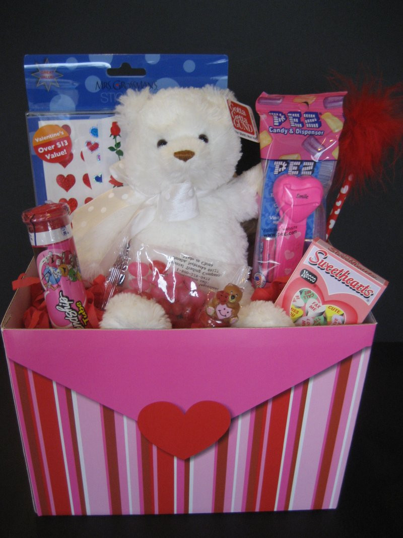 Kids Valentine Gift Baskets
 The e In e Dollar Valentine’s Day Gift Baskets for