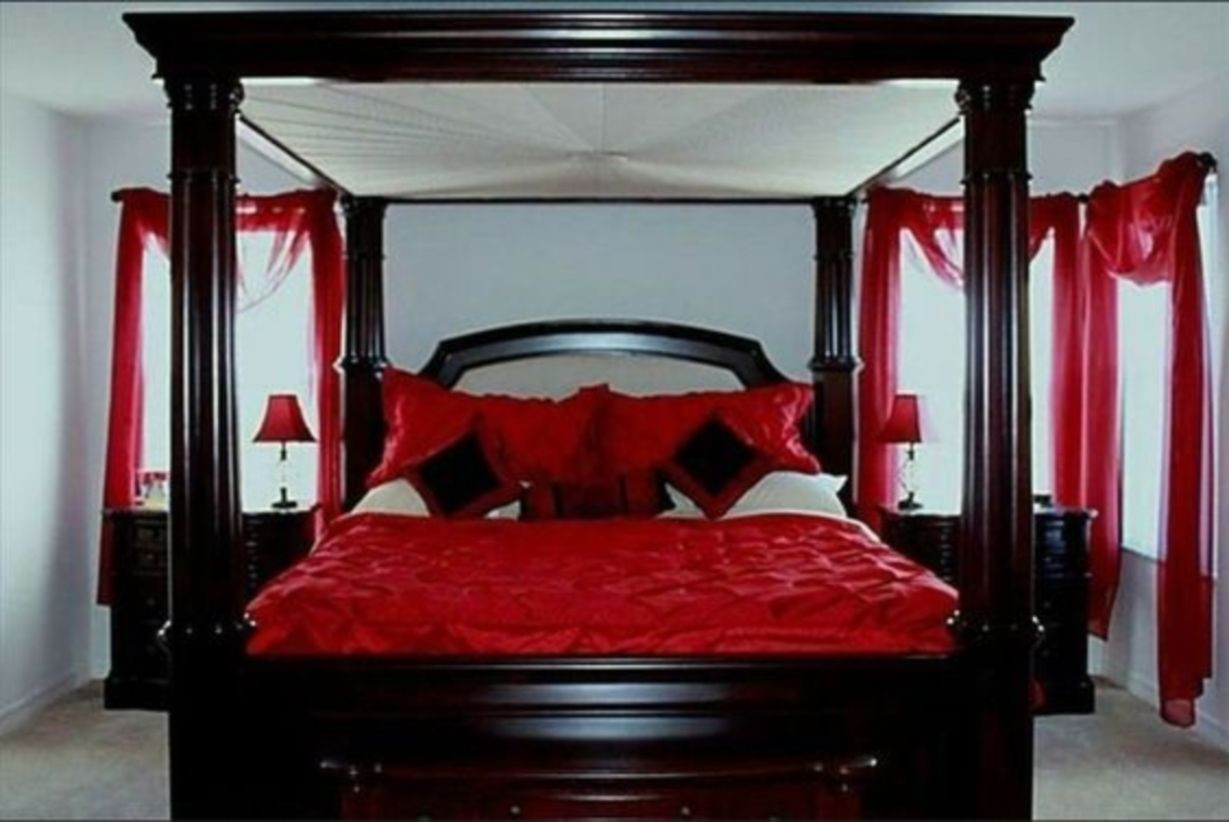King Size Master Bedroom Sets
 16 Luxury Wooden King Size Bed for Your Master Bedroom