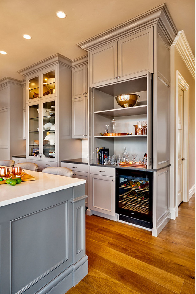 Kitchen Cabinet With Bar Counter
 Beautiful Family Home with Traditional Interiors Home