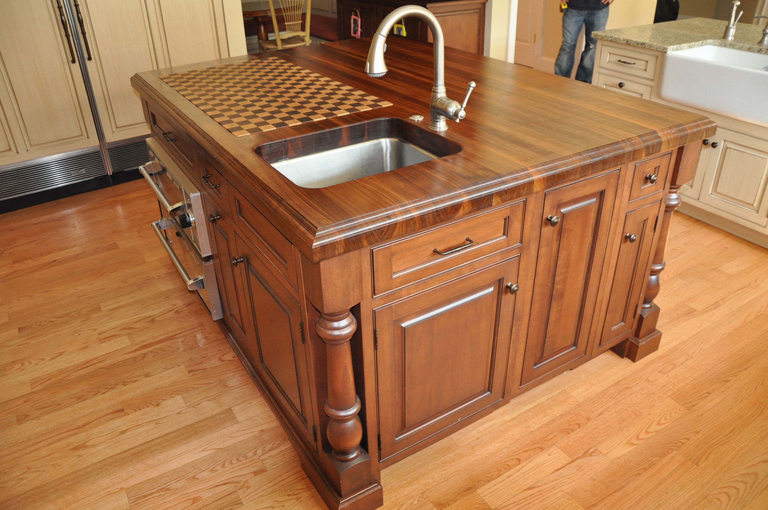 Kitchen Cabinets And Islands
 Ideas for Creating Custom Kitchen Islands Cabinets by Graber