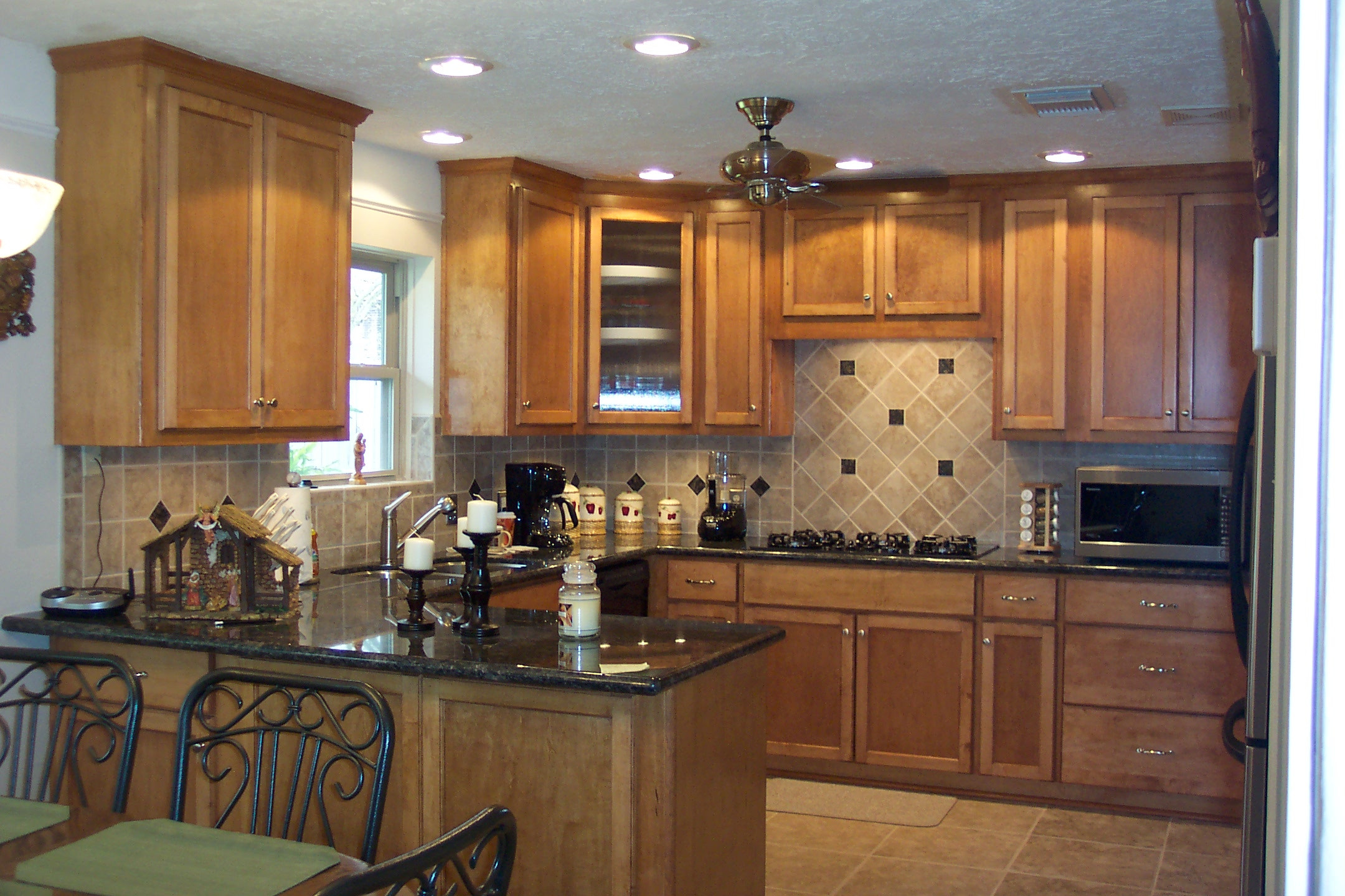 Kitchen Cabinets Remodel Ideas
 Kitchen Remodeling Ideas & s
