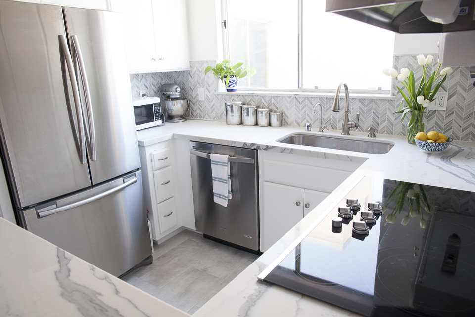 Kitchen Remodeling Blog
 Small Kitchen Remodel in Los Angeles Before & After Pics
