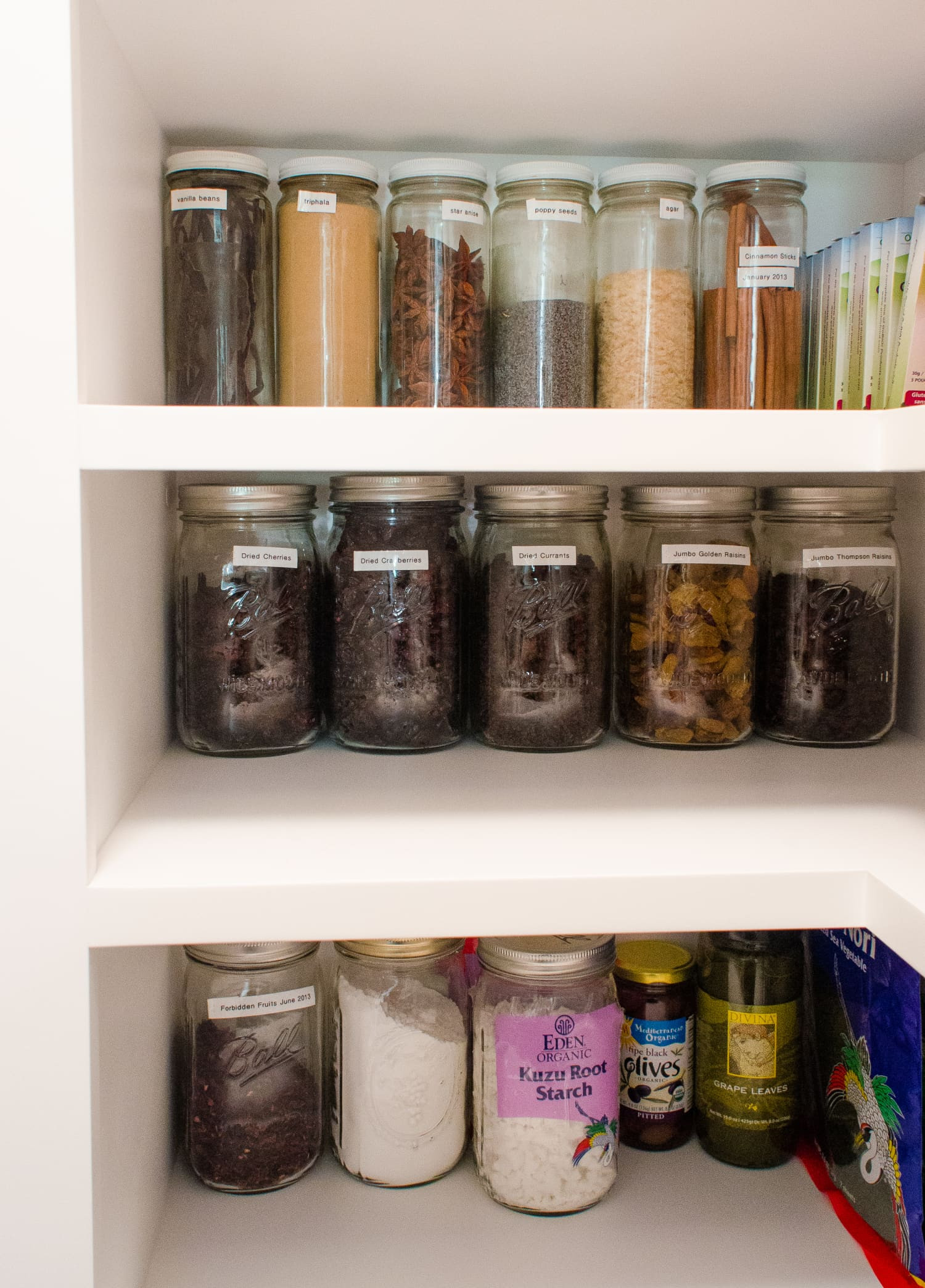 Kitchen Storage Jars
 Which Pantry Items Should I Keep in Airtight Containers
