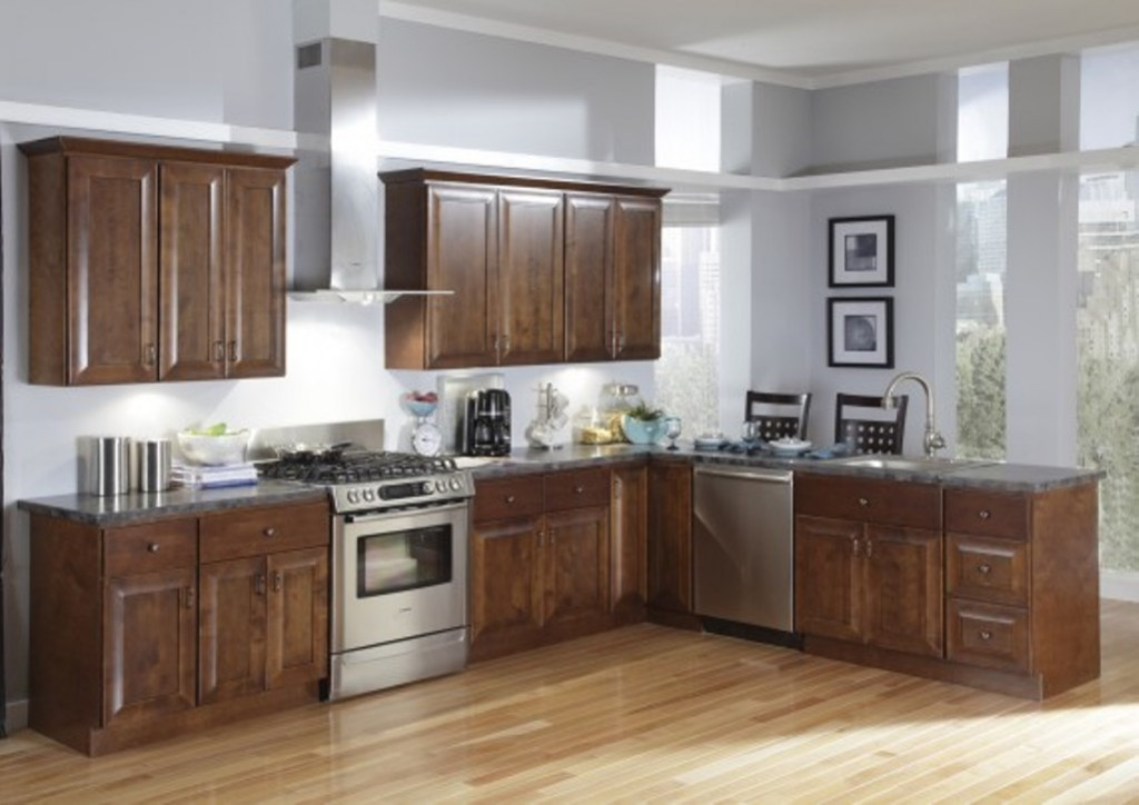 Kitchen Wall Color Ideas
 Selecting the Right Kitchen Paint Colors with Maple