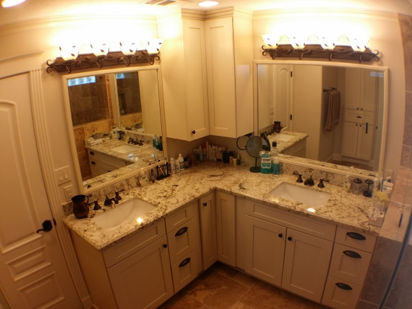 L Shaped Bathroom Vanity
 Waypoint s style 630F in Maple Hazelnut Glaze