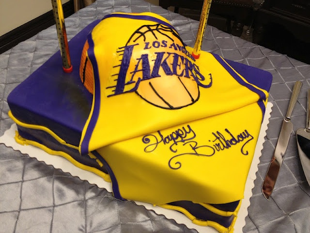 Lakers Birthday Cake
 39 best images about Lakers cakes on Pinterest