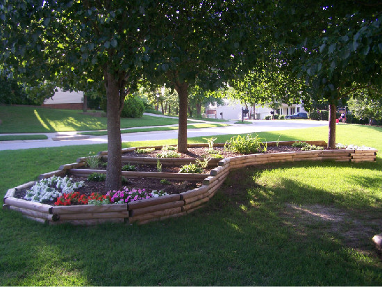Landscape Timber Flower Bed Designs
 12 Amazing Ideas for Flower Beds Around Trees
