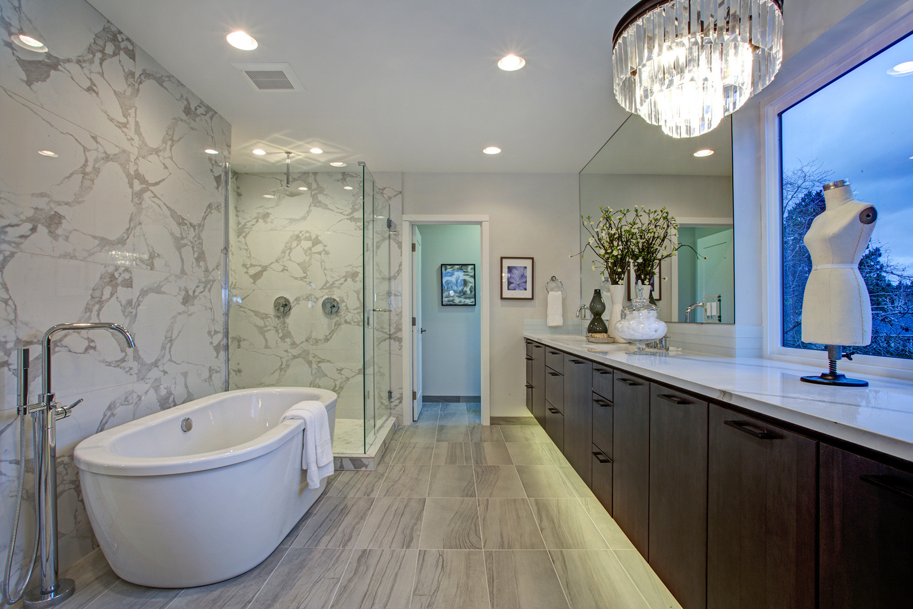 Latest Bathroom Design
 Design Trends Bubbling Up in New Bathrooms