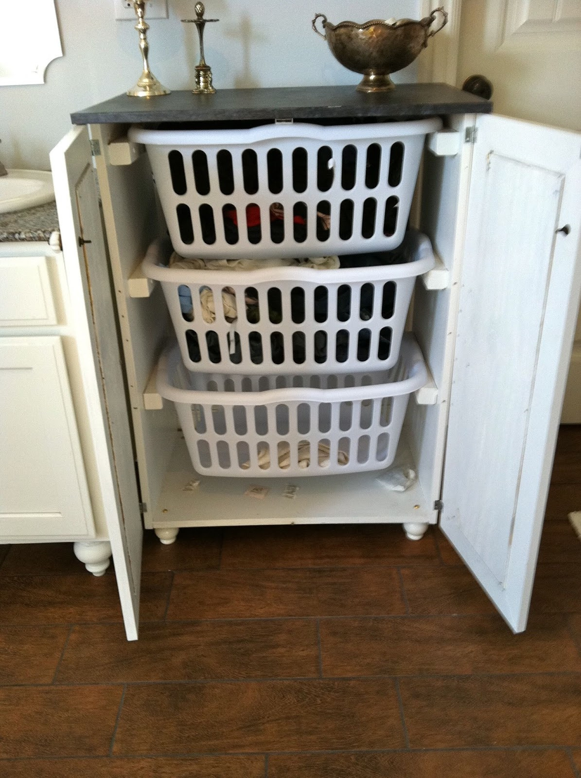 Laundry Basket Organizer DIY
 7 DIY Projects for Renters Tips