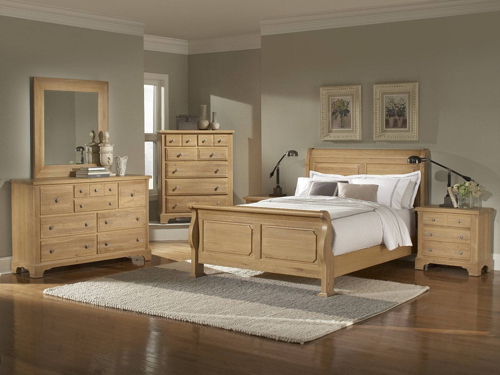 Light Colored Bedroom Sets
 Bedroom ideas with light wood furniture Interior Design