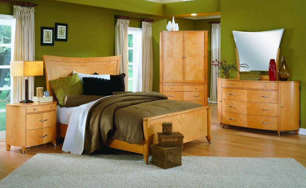 Light Colored Bedroom Sets
 What Paint Colors Look Best with Maple Bedroom Furniture