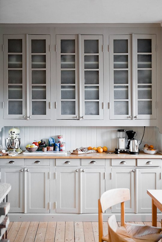 Light Gray Subway Tile Kitchen
 Always Classy Warm Light Gray Cabinets — Kitchen