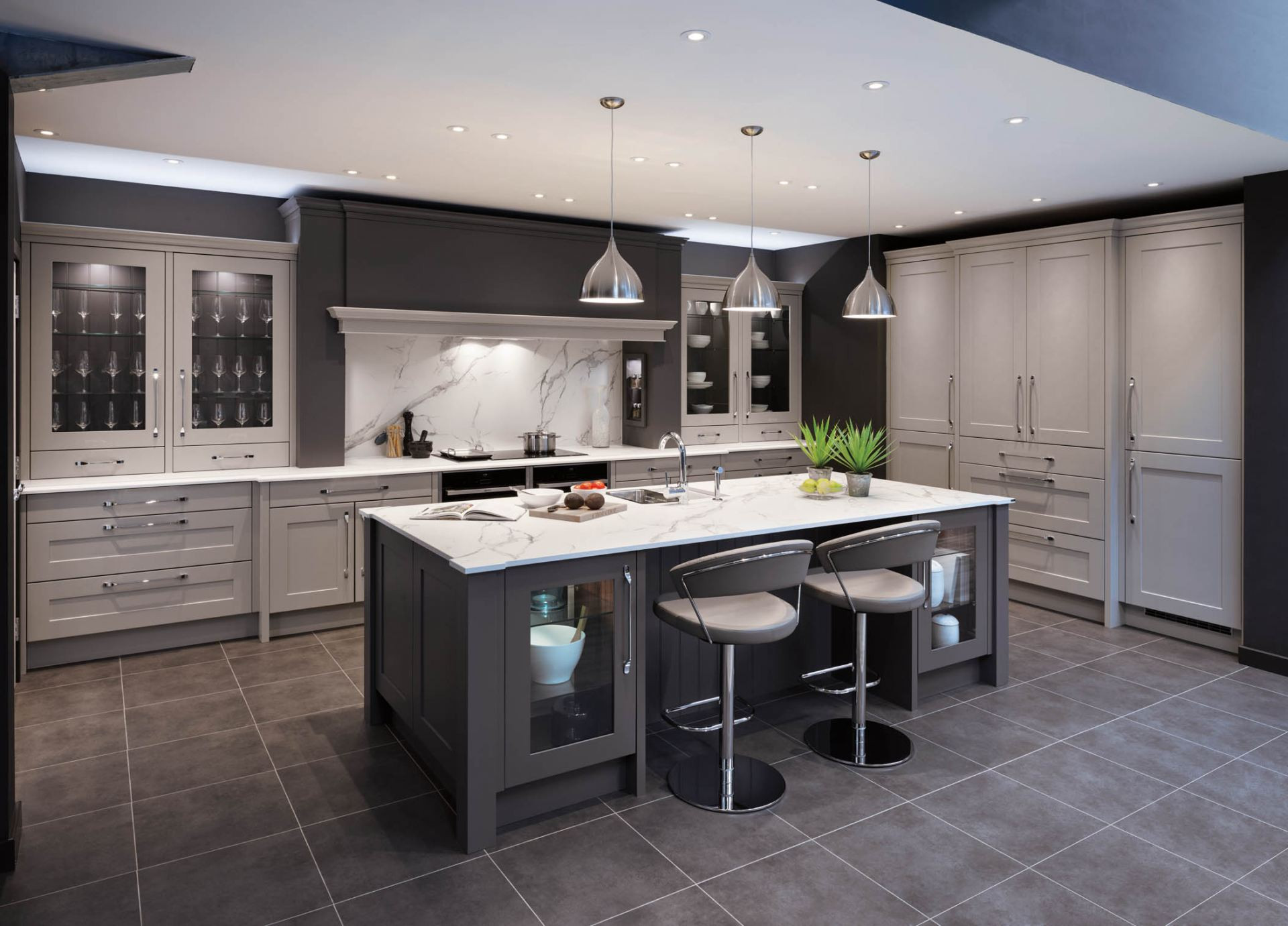 Light Grey Kitchen
 Balham 90 – Dark and Light Grey – Red Kite Kitchens