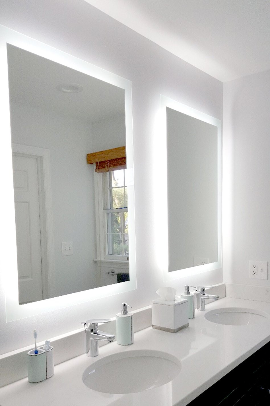 Lighted Bathroom Mirrors
 Side Lighted LED Bathroom Vanity Mirror 32" x 36