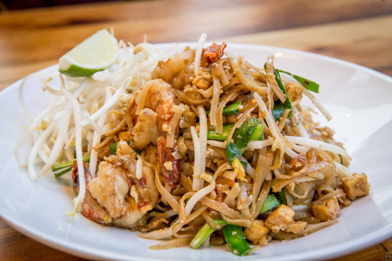 Lins Pad Thai
 The Best Pad Thai in Toronto