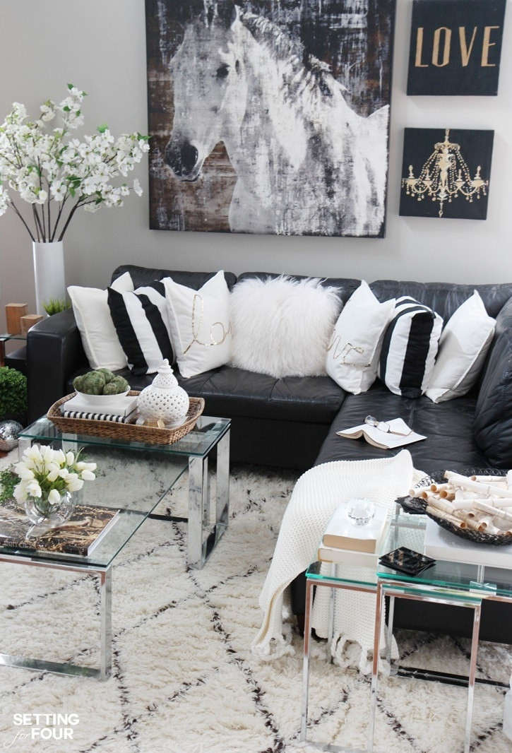 Living Room End Table Decor
 5 TIPS TO DECORATE ACCENT TABLES LIKE A PRO Setting for