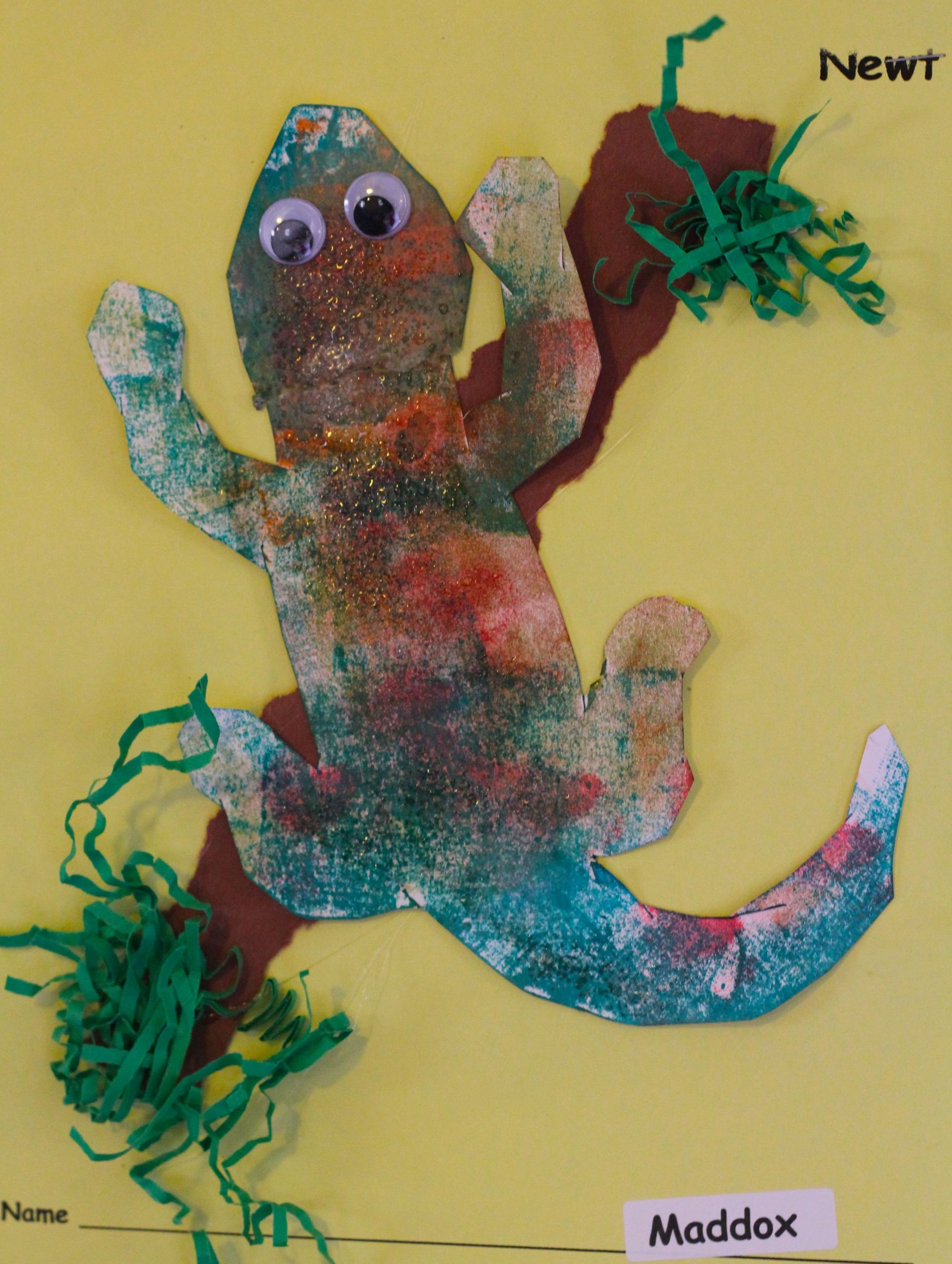 Lizard Craft For Preschool
 Newt art activity Embossing powder gives it the cool