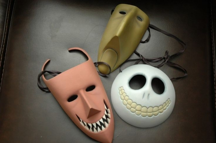 Lock Shock And Barrel Masks DIY
 NIGHTMARE BEFORE CHRISTMAS LOCK SHOCK AND BARREL FULL SIZE