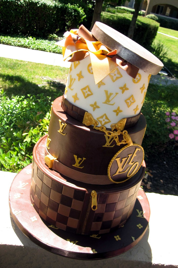 Louis Vuitton Birthday Cakes
 Best 25 Louis vuitton cake ideas on Pinterest