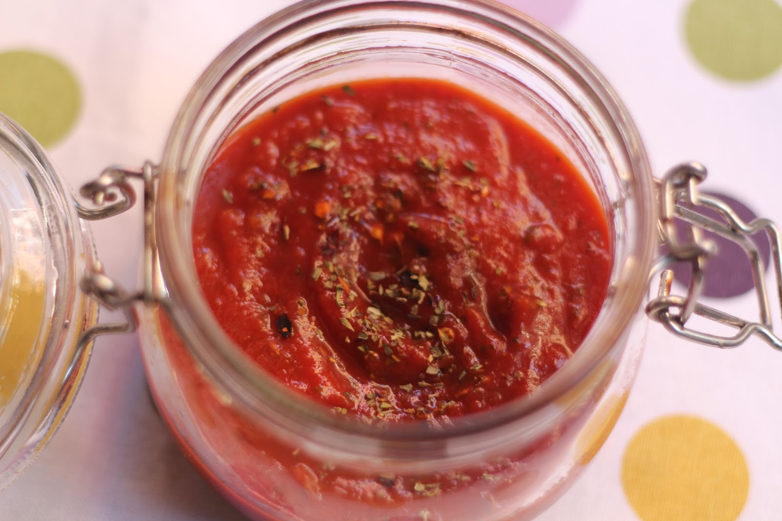 Low Calorie Pizza Sauce
 IndianVegKitchen Homemade Pizza Sauce