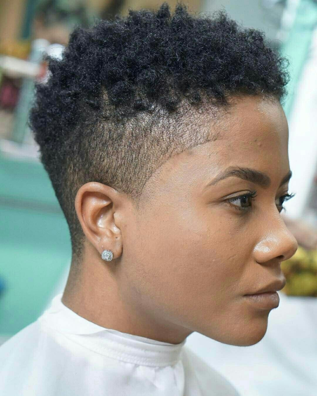 Low Haircuts For Black Women
 Low Fade Haircut Black Women