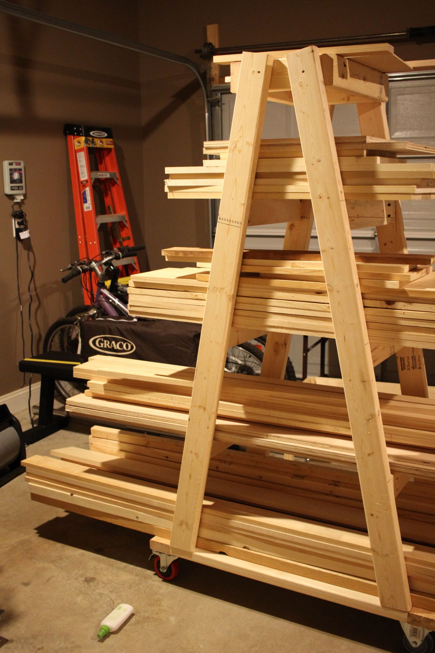 Lumber Storage Rack DIY
 DIY Mobile Lumber Rack Plans by Rogue Engineer