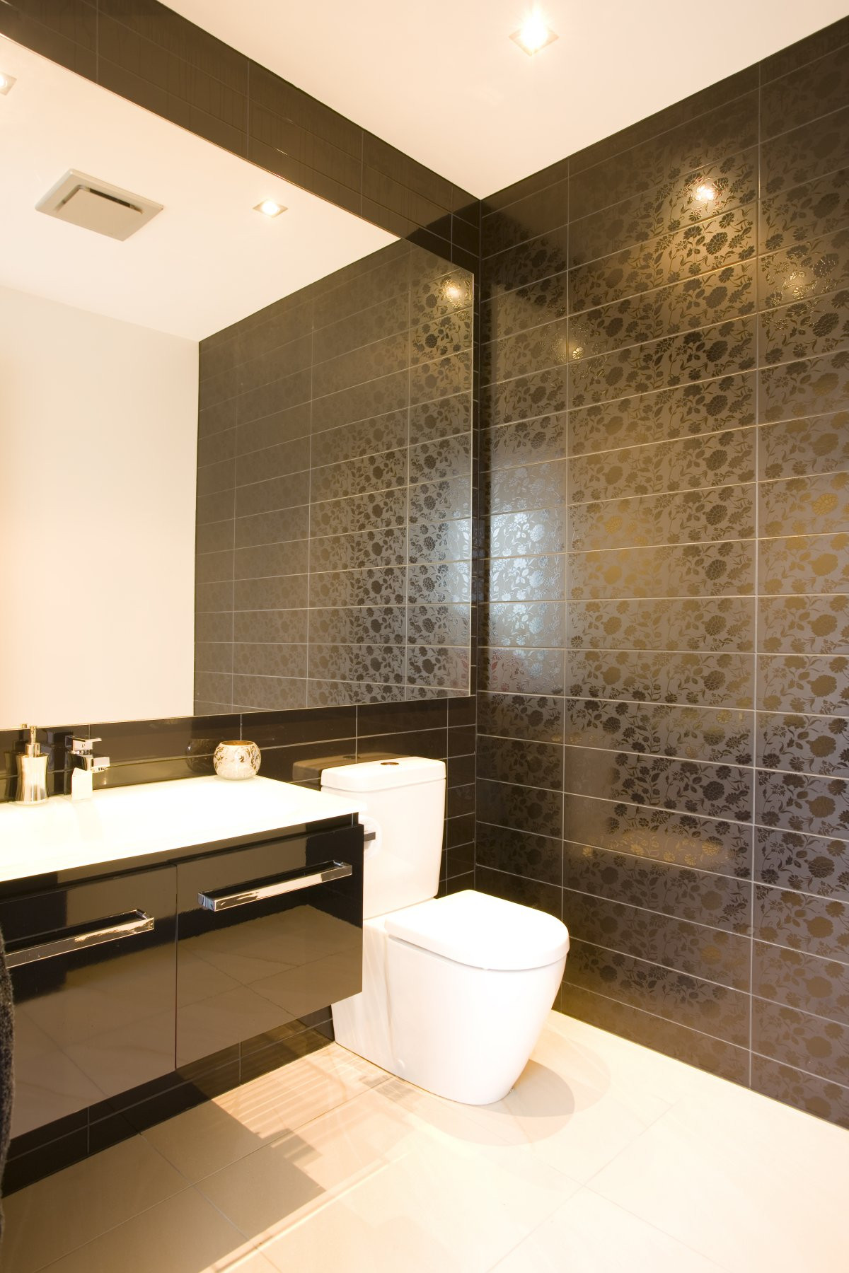 Luxury Bathroom Designs
 25 Modern Luxury Bathrooms Designs – The WoW Style