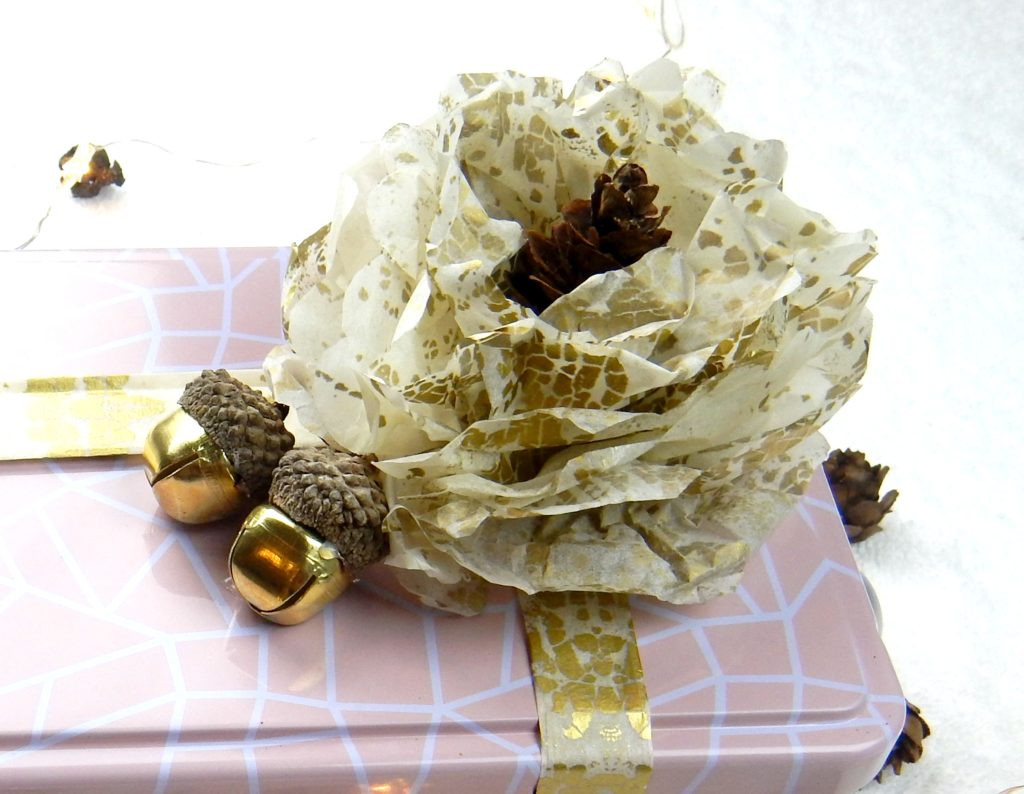 Macarons Box DIY
 DIY MACARON BOX CHRISTMAS THEME – GulaSage