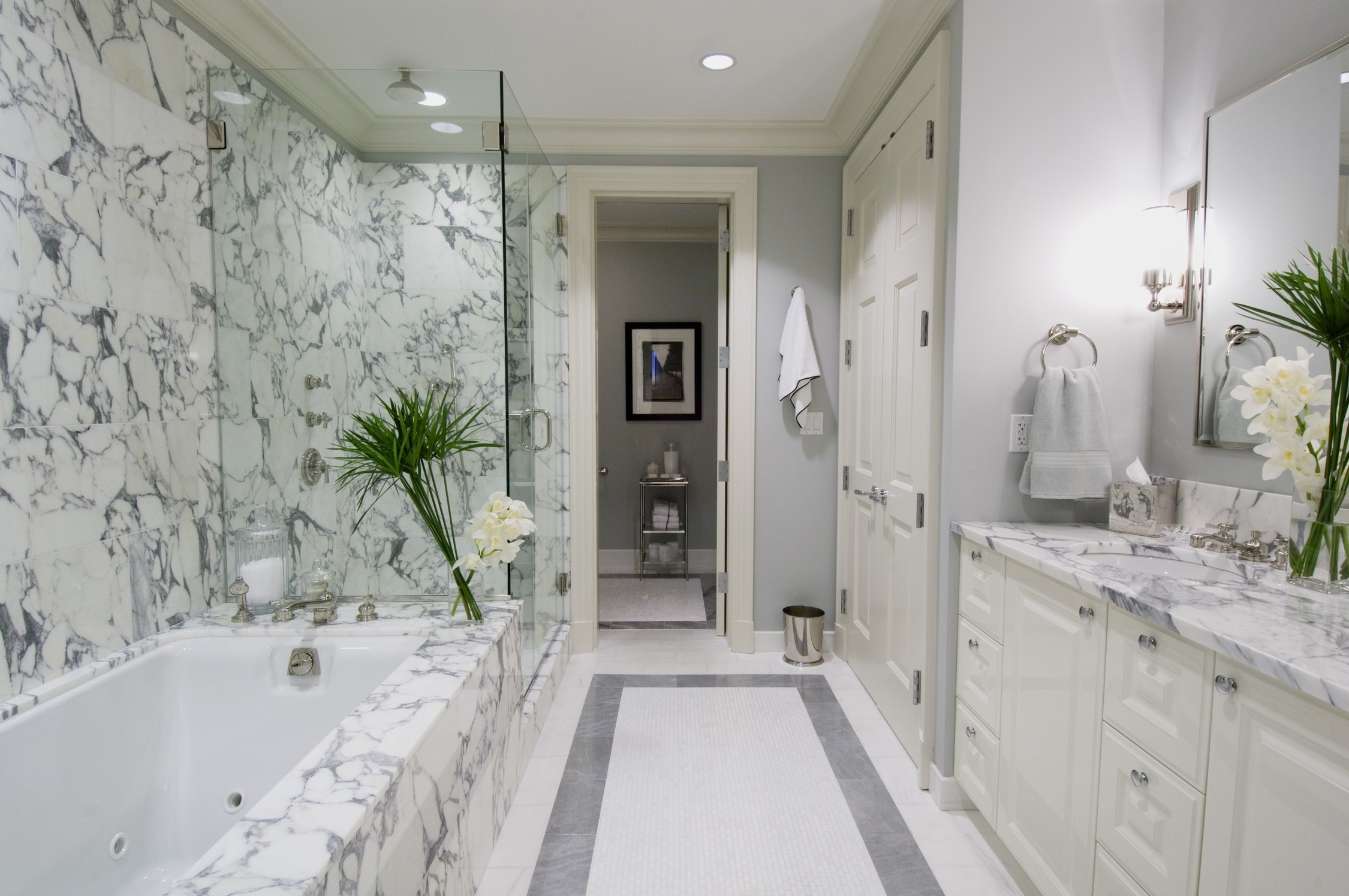 Marble Bathroom Tile
 Why You Should Use Marble In Your Bathroom Remodel