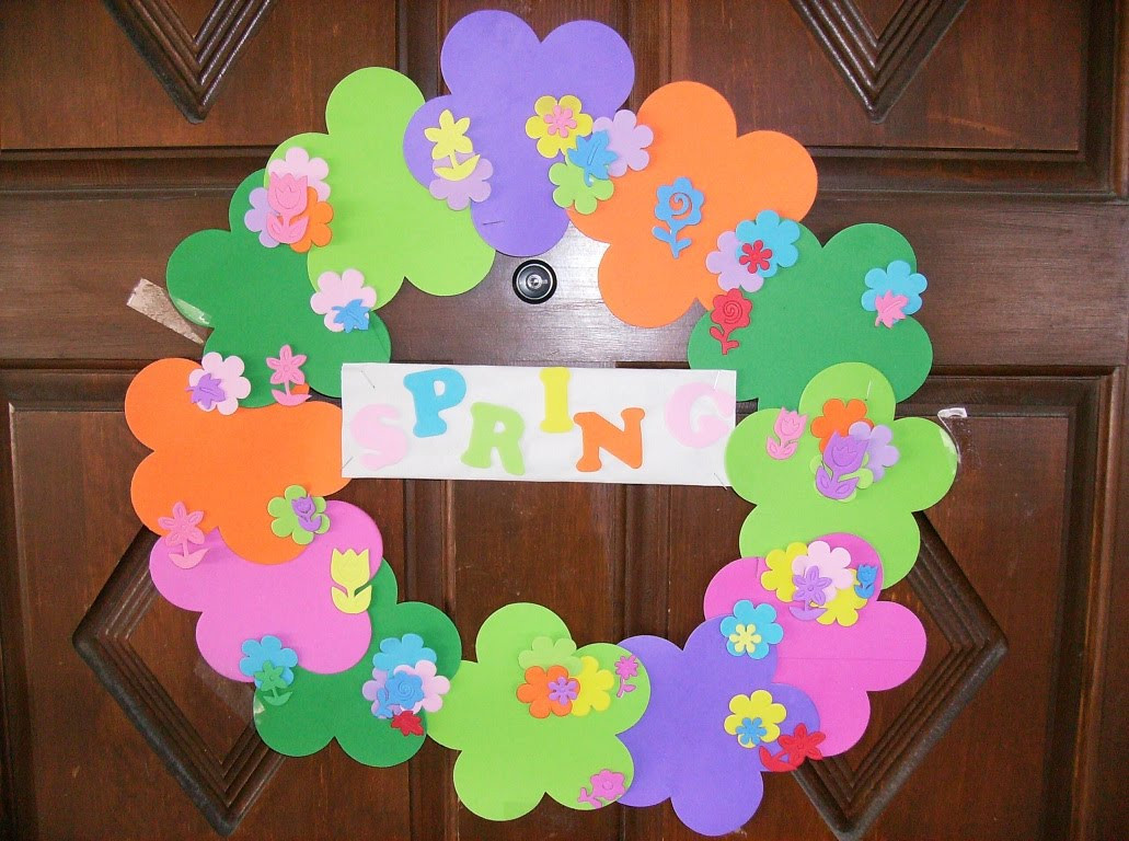 March Craft Ideas For Preschool
 Random Thoughts and Happy Thinking Spring Wreath