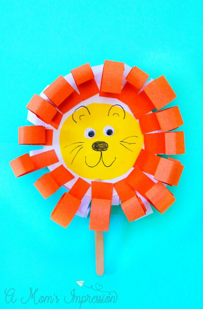 March Crafts For Toddlers
 Easy and Adorable Paper Plate March Lion and Lamb Craft