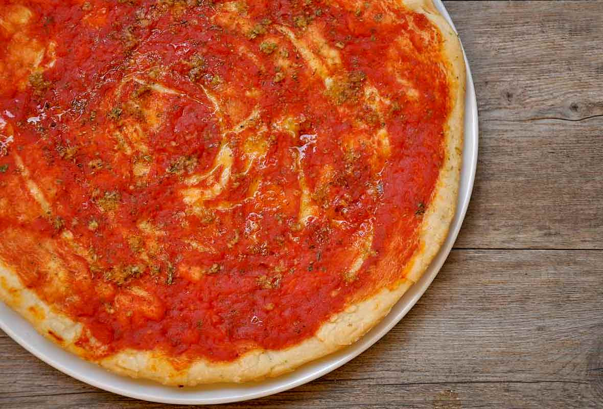 Marinara Sauce For Pizza
 Jim Lahey s Tomato Pizza Pizza Marinara Recipe