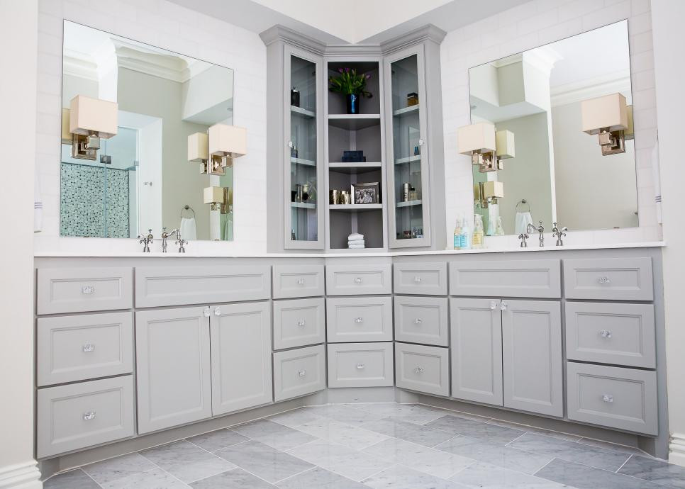 Master Bathroom Cabinets
 20 Stylish Bathroom Storage Design Ideas
