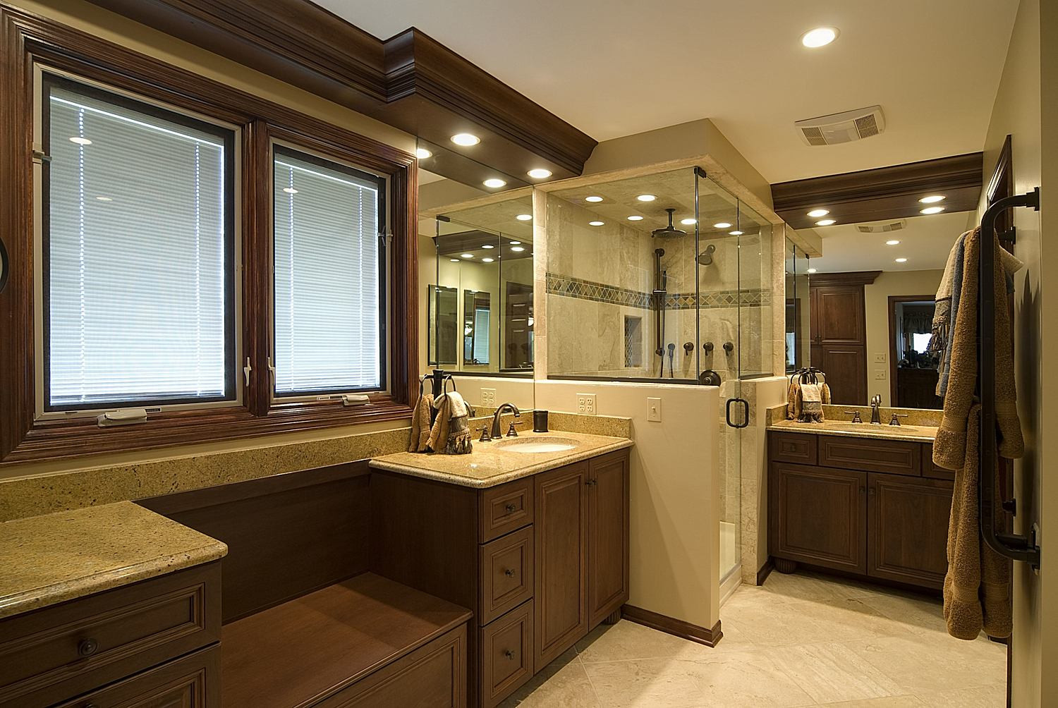 Master Bathroom Vanity Ideas
 Master Bathroom Designs with Good Decoration Amaza Design