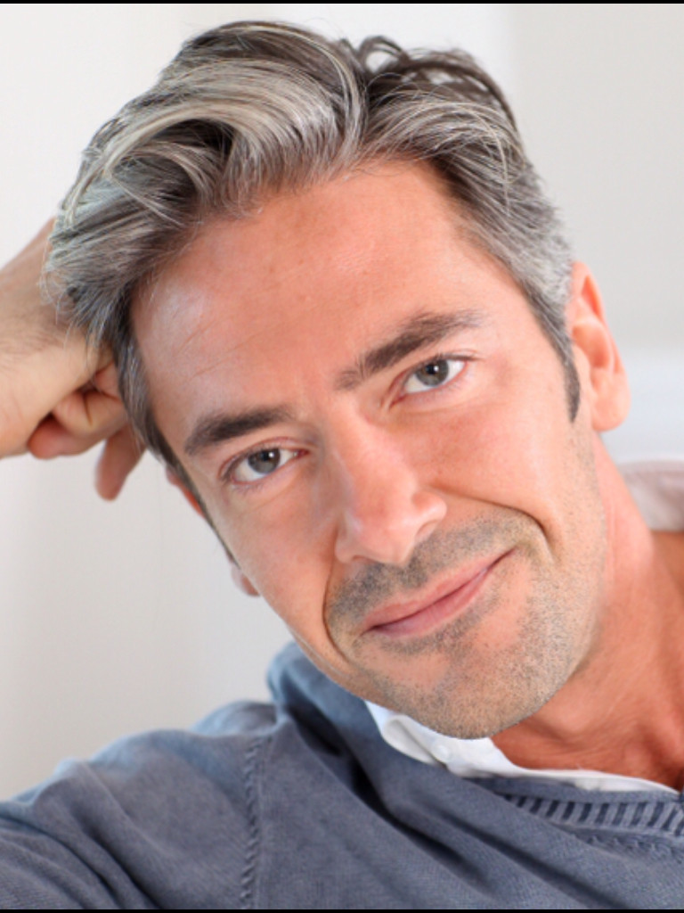 Mens Hairstyles Over 50
 17 Stylish Hairstyles for Men Over 50