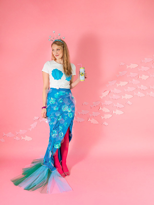 Mermaid Halloween Costume DIY
 Mermaid Costume DIY