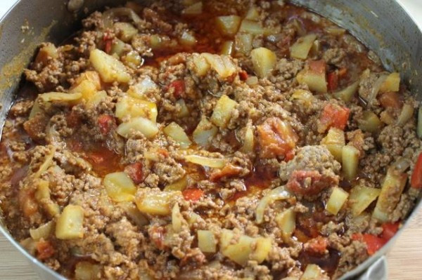 Mexican Ground Beef And Potatoes Recipes
 Picadillo Ground Beef Saute with Potatoes and Carrots