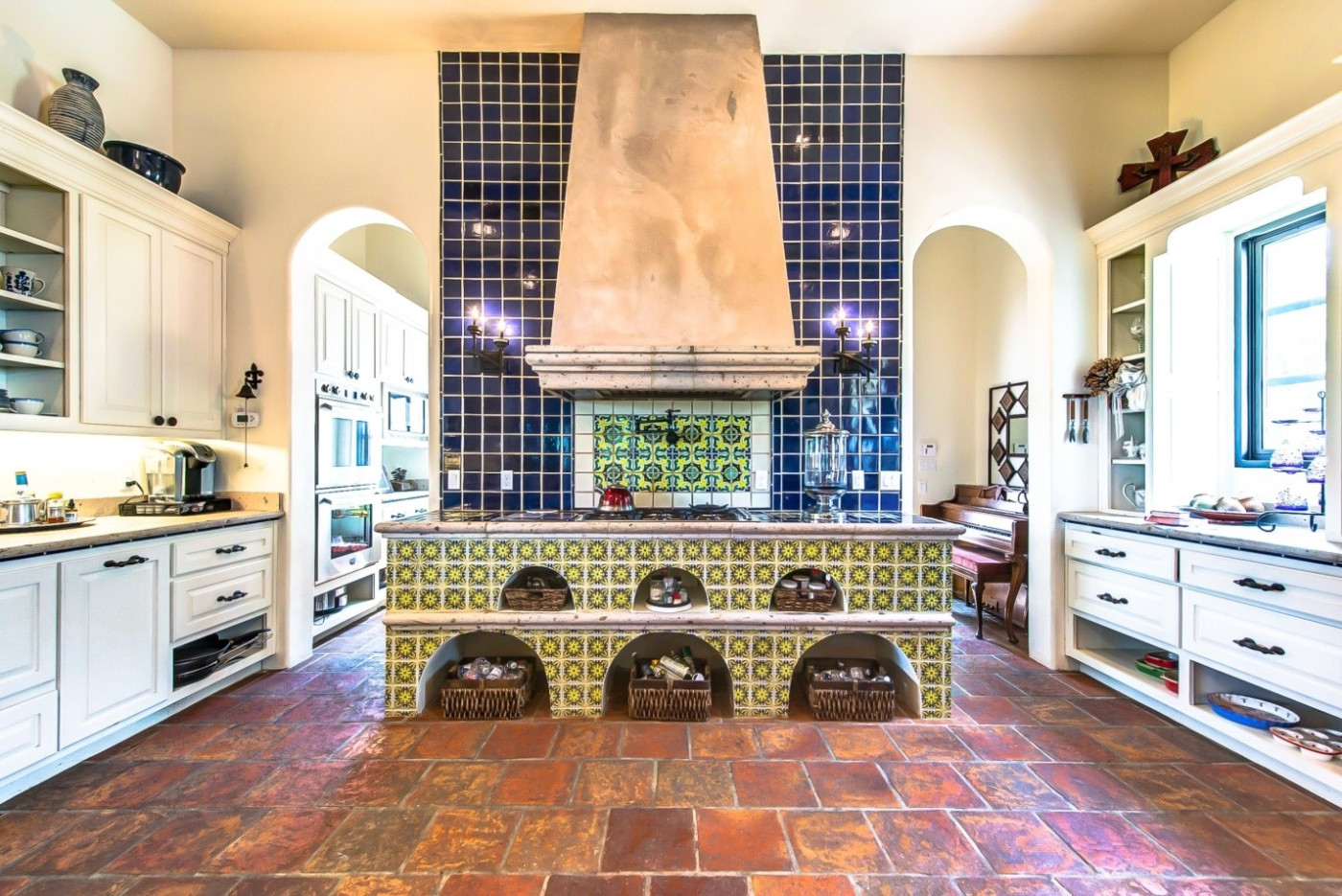 Mexican Tile Kitchens
 Decorating Kitchen Southern Style – Mexican Tiles