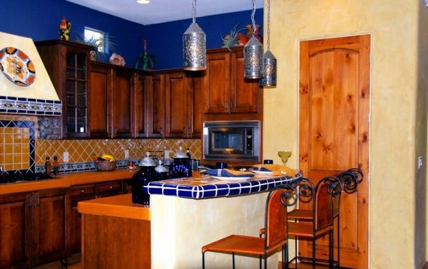 Mexican Tile Kitchens
 Mexican tiles in the interior – richness of colors and