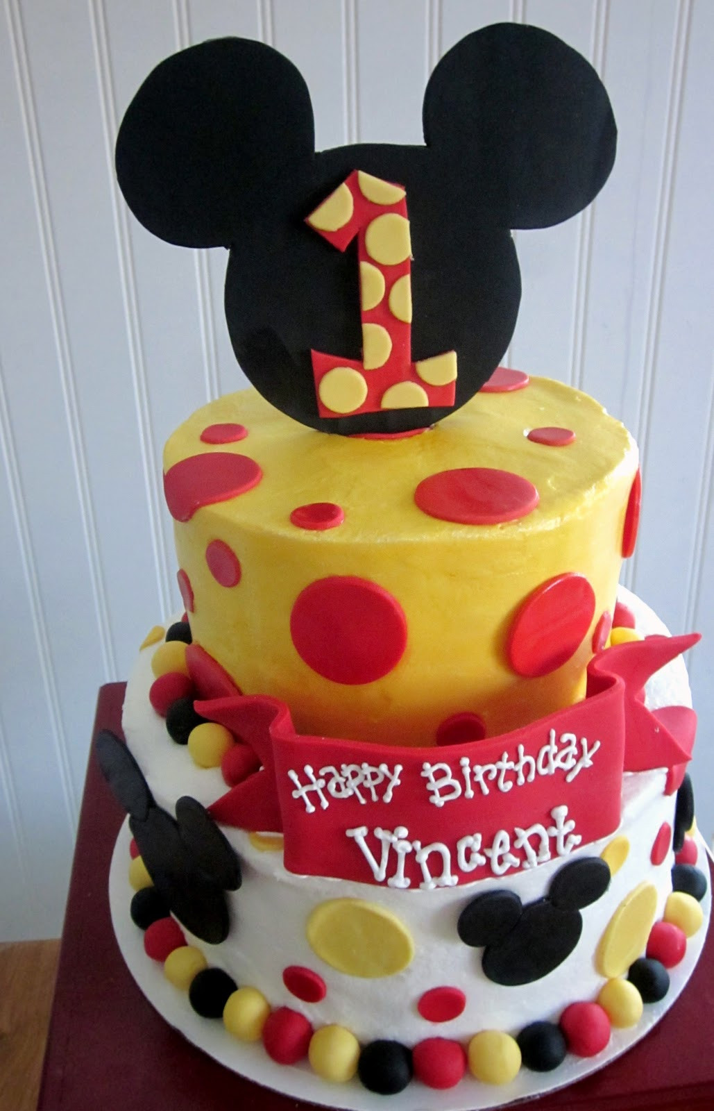 Mickey Mouse First Birthday Cake
 Darlin Designs Mickey Mouse First Birthday Cake and