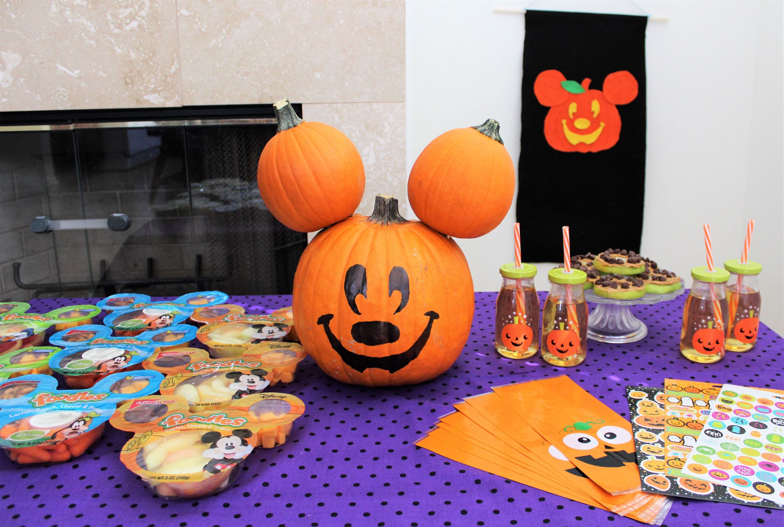 Mickey Mouse Halloween Birthday Party Ideas
 7 Steps to Throwing the Perfect Mickey Themed Halloween