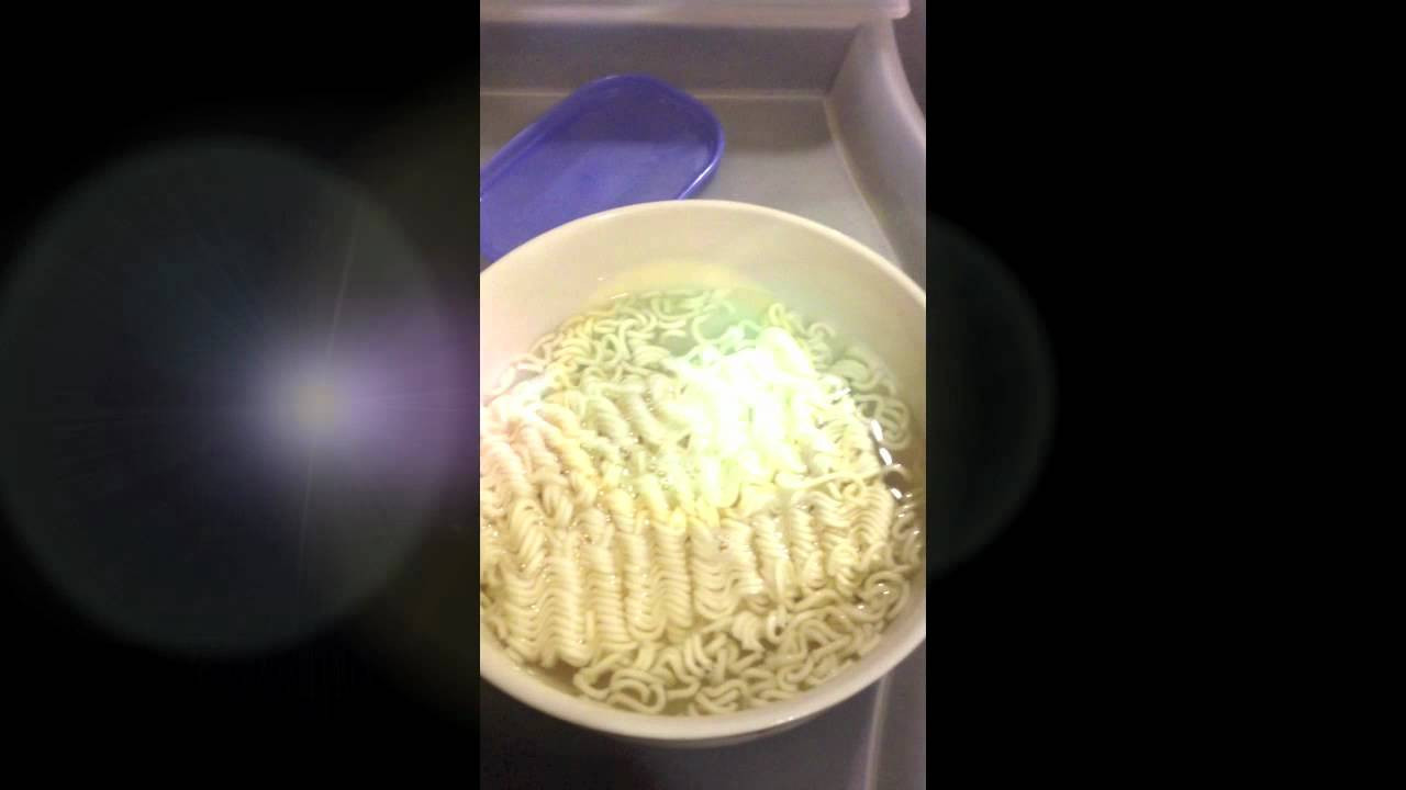 Microwave Cup Of Noodles
 HOW TO COOK MAGGI MEE AKA CUP NOODLES WITH A MICROWAVE