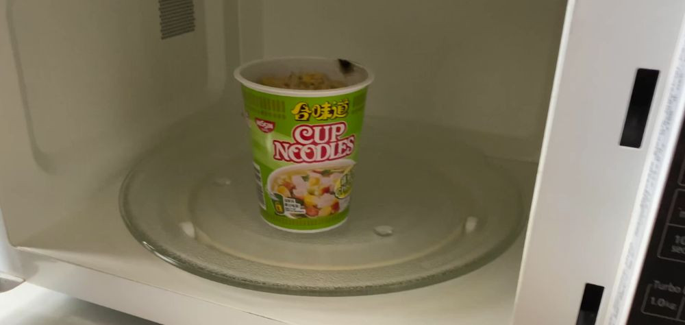 Microwave Cup Of Noodles
 cup of noodles in microwave The Cooler Box