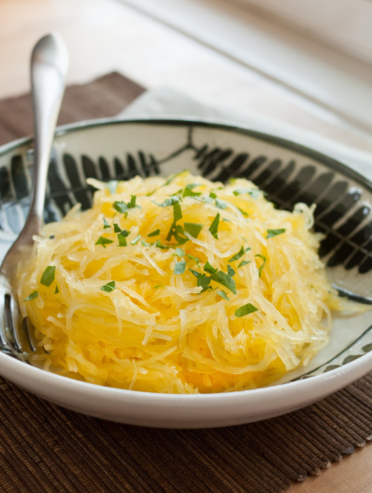 Microwave Spaghetti Squash Whole
 How To Cook Spaghetti Squash in the Oven