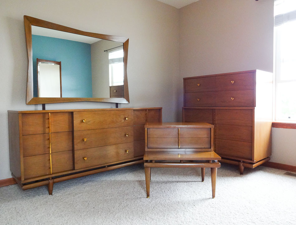 Mid Century Modern Bedroom Set
 Mid Century Modern Bedroom Set Dresser Chest