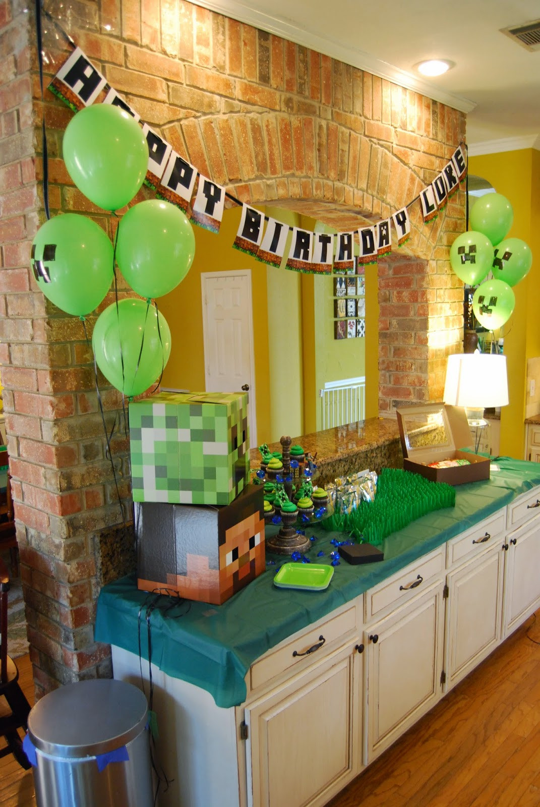 Minecraft Decorations For Birthday Party
 Momfessionals Luke s Minecraft Birthday Party