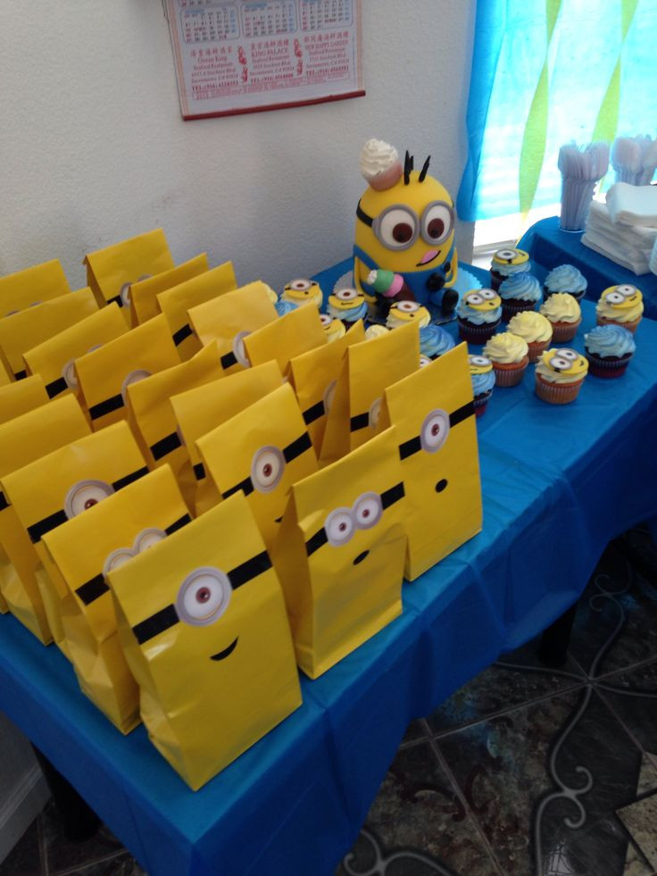 Minions Birthday Decorations
 Planning A Fun Party With Your Minions – 10 Adorable DIY