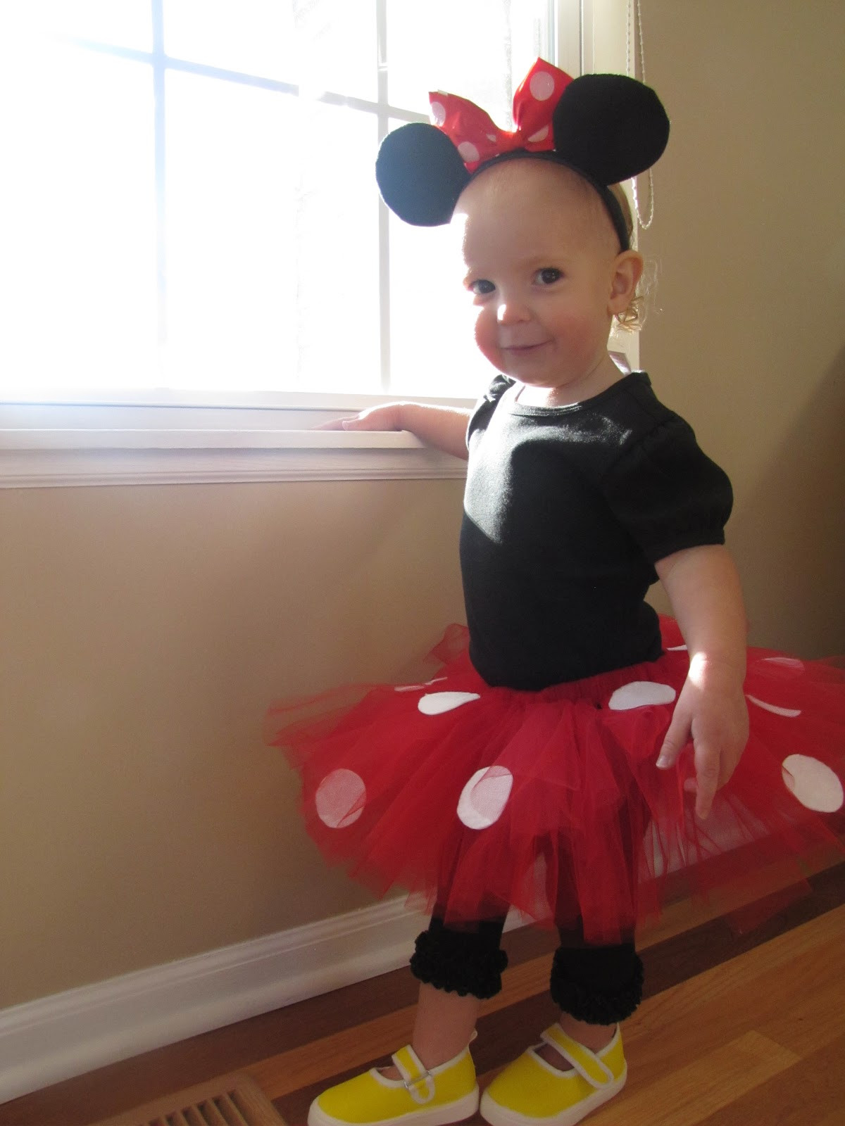 Minnie Mouse DIY Costume
 Moved Permanently