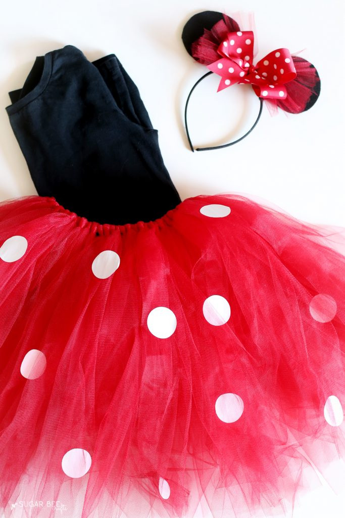 Minnie Mouse DIY Costume
 DIY Minnie Mouse Costume yep NO sew Sugar Bee Crafts