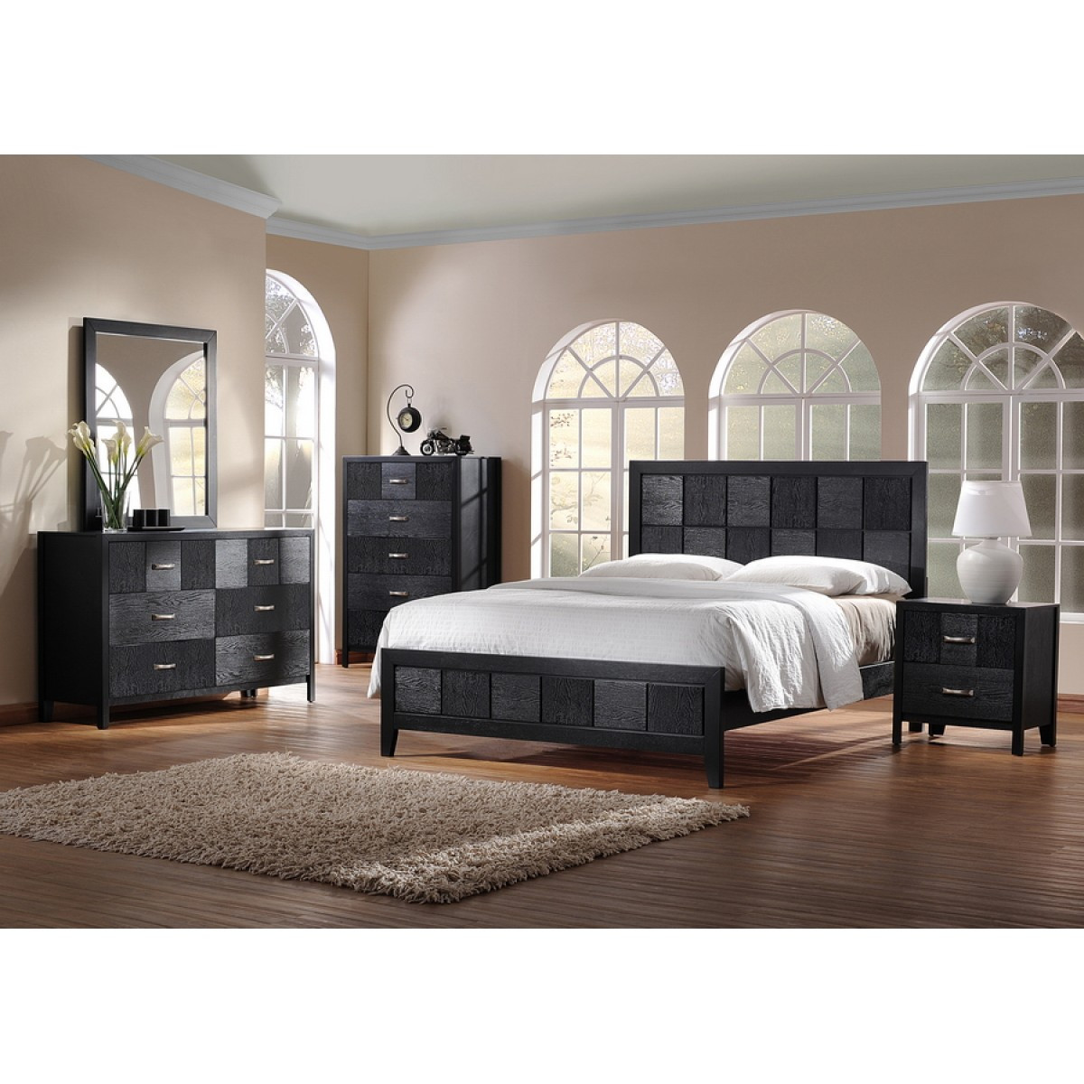 Modern King Size Bedroom Sets
 Montserrat Black Wood 5 Piece King Size Modern Bedroom Set